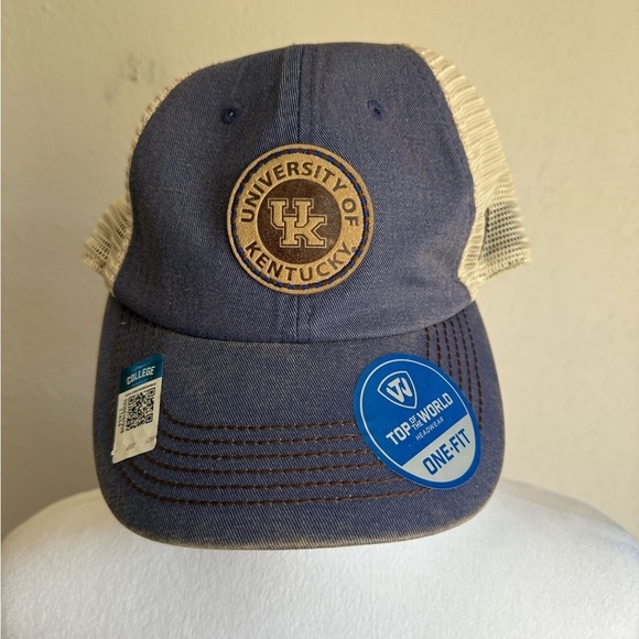 Top of the World Other - Men’s NWT Top Of The World Kentucky Wildcats OSFM Fitted Hat